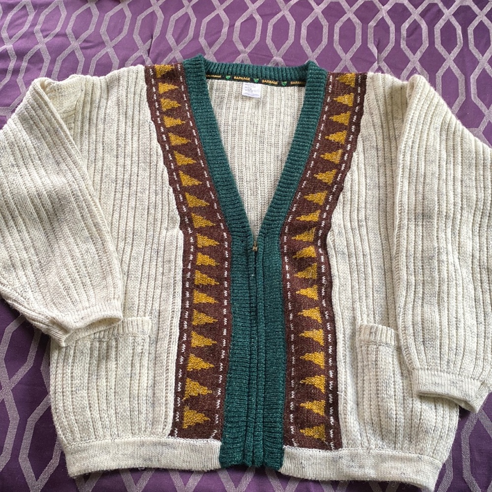 BARRAGE oversized sweater size S to L?